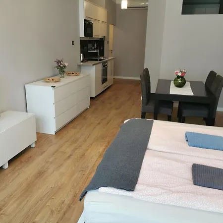 Jackquaters Apartament Budapesta