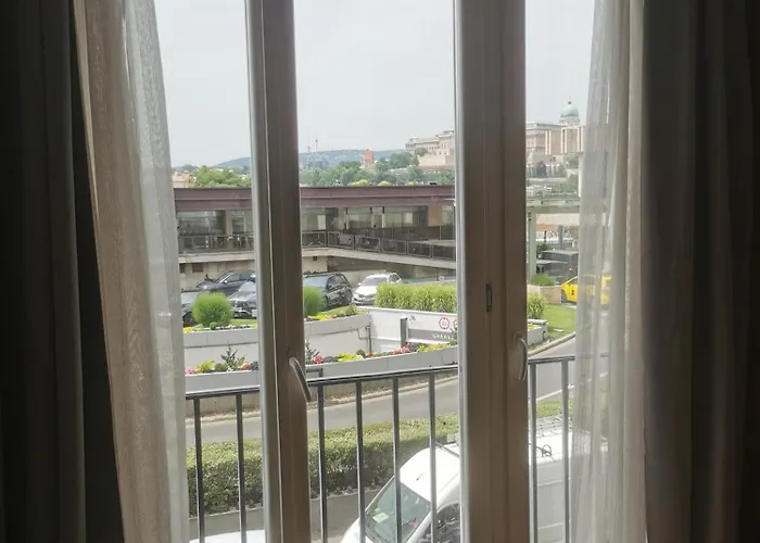 Jackquaters Apartment