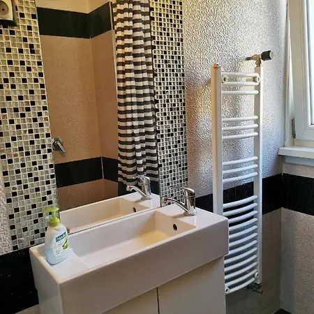 Jackquaters Apartment Budapest